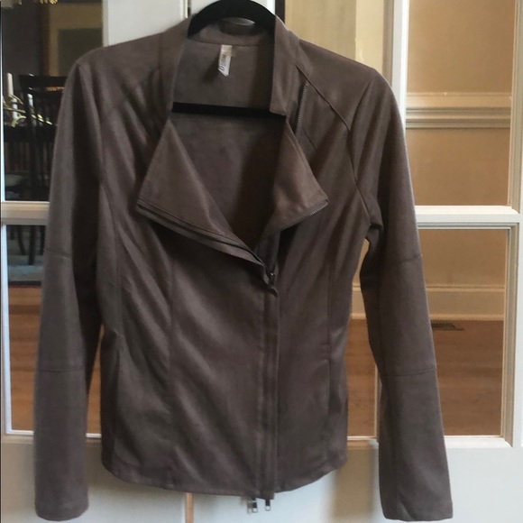 Miilla Clothing Jackets & Blazers - Great lightweight motto jacket